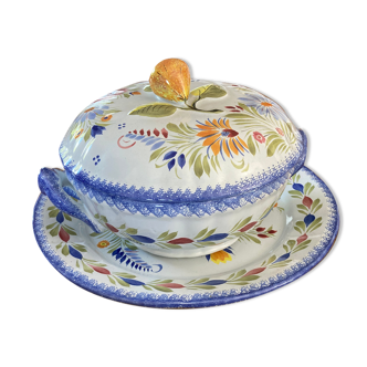 Quimper tureen