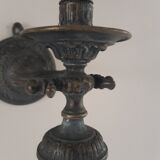 Bronze pendulum candle holder