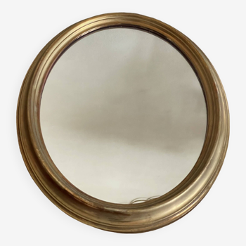 Oval mirror