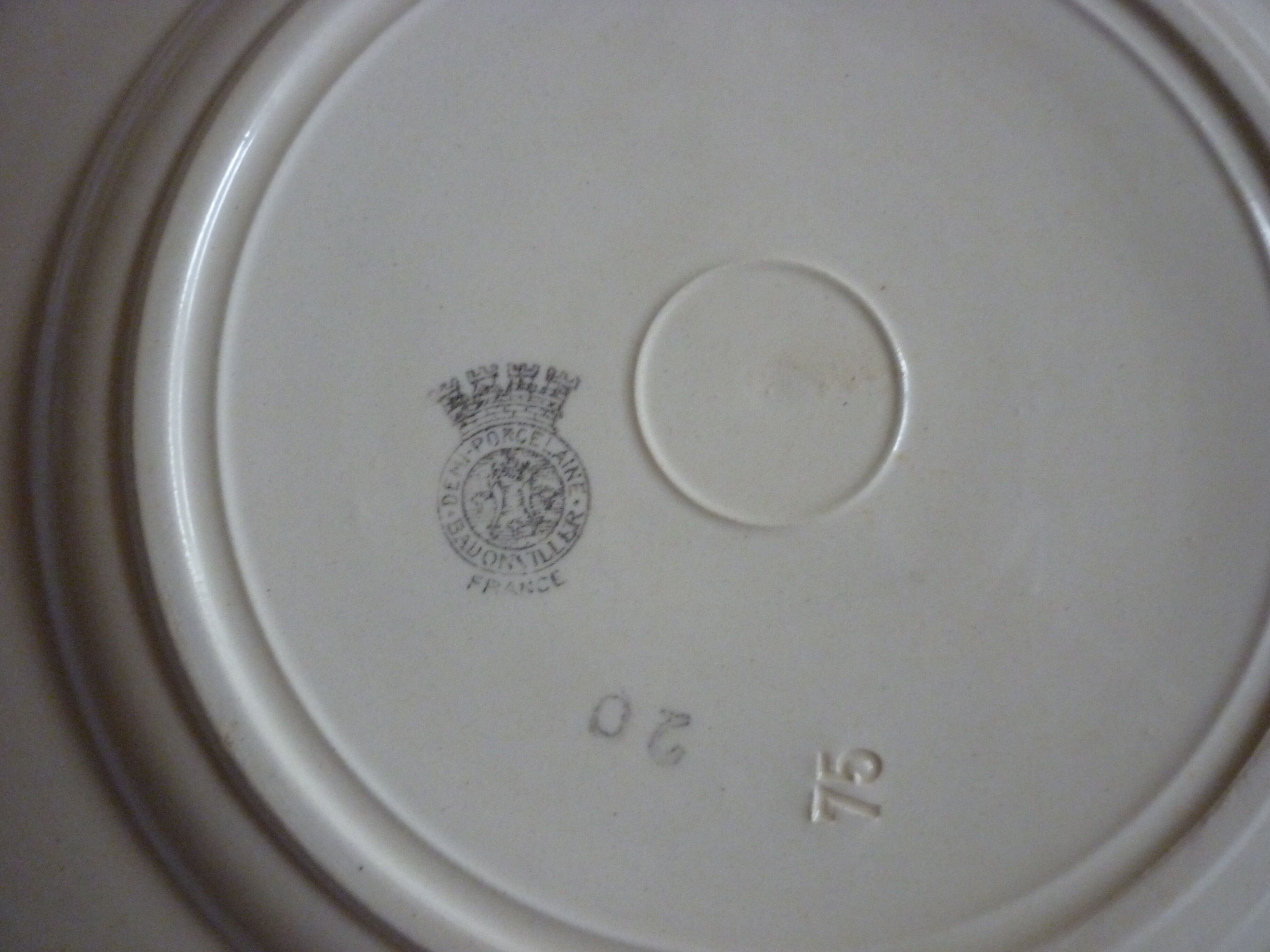 7 plates have dessert badonviller red roses decor