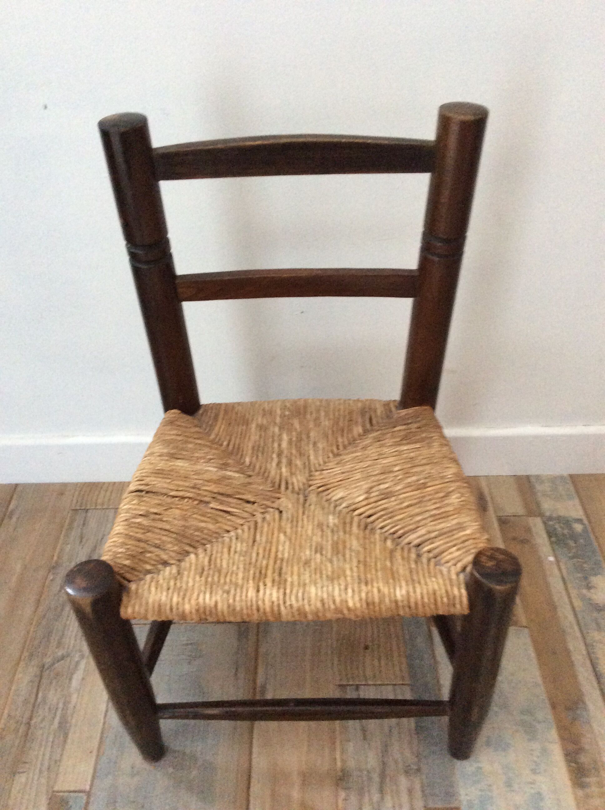Old mulched child chair