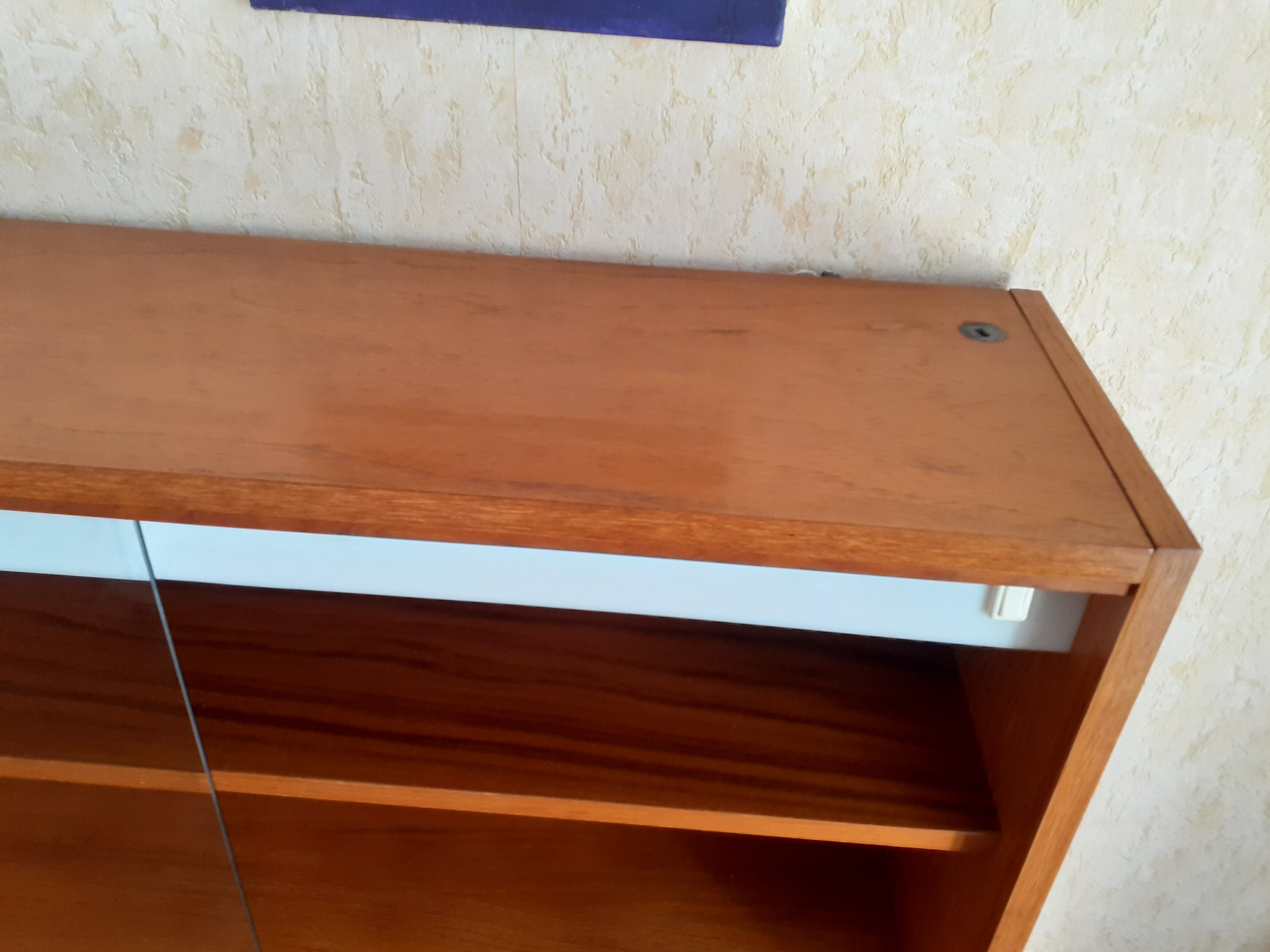 Meuble de rangement en teck