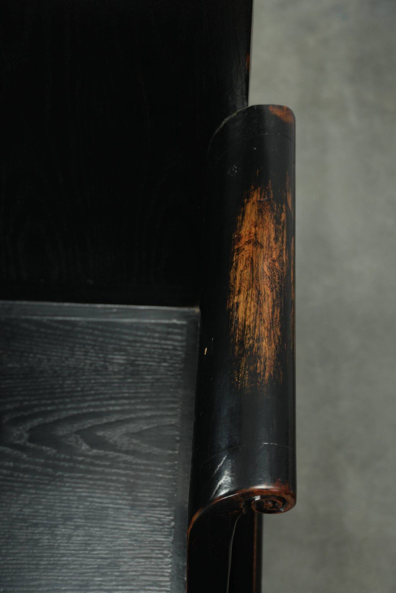 Black wooden chair / side chair in Chinese style