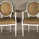 Paire de fauteuils cabriolets de style Louis XVI