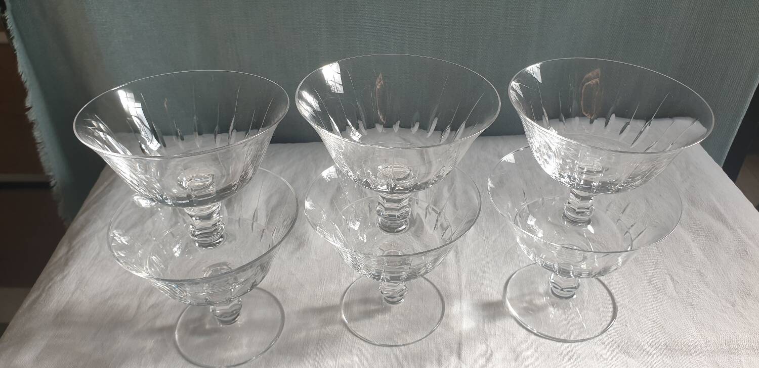 6 coupes à Champagne en cristal