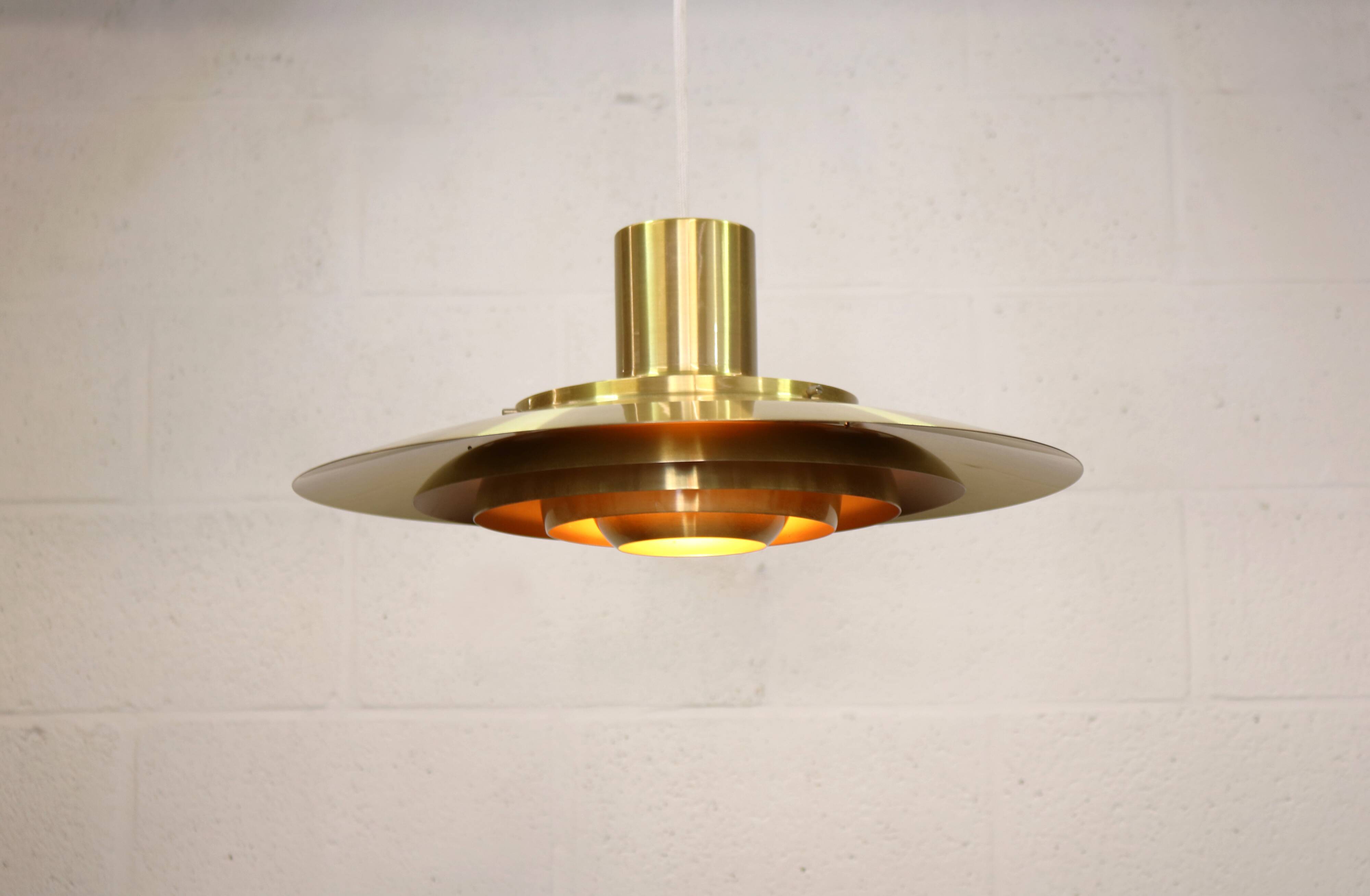 Nordisk Solar Lamp | Model P376 | Preben Fabricius & Jorgen Kastholm - Denm