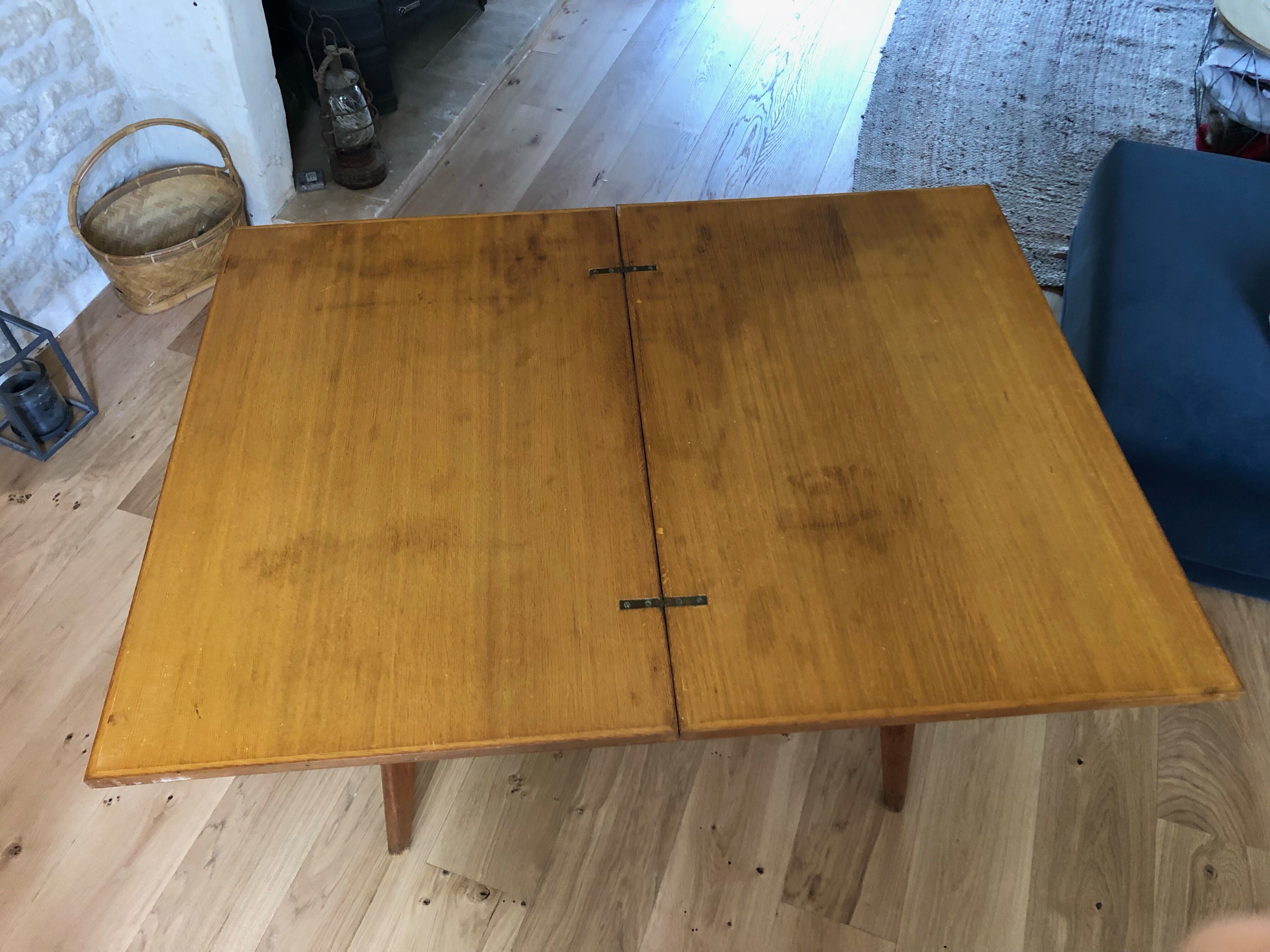 Vintage wallet table 50s