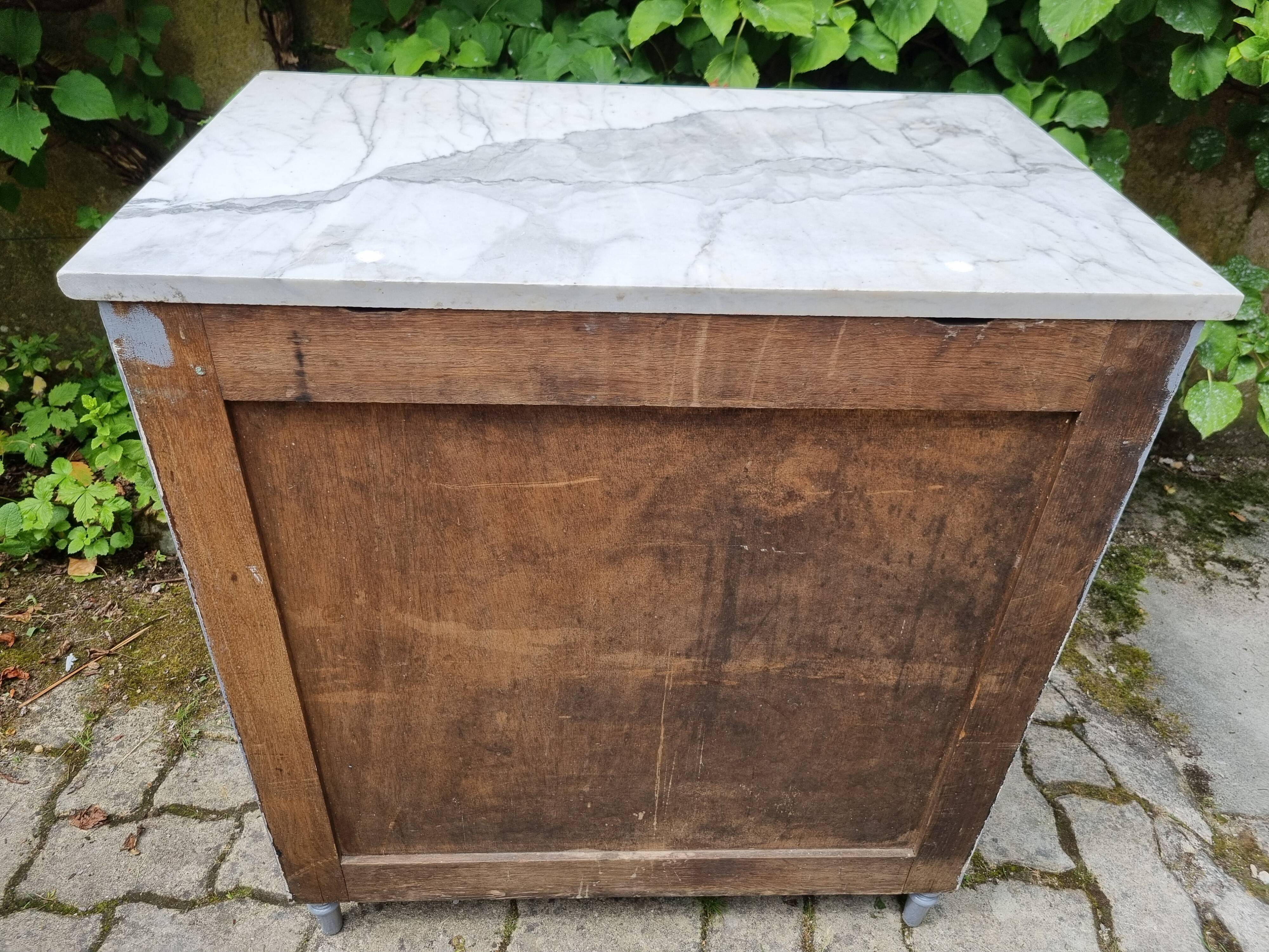 meuble de métier, buffet parisien