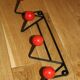 Patère 4 boules rouge