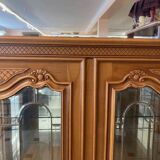 2-door display case