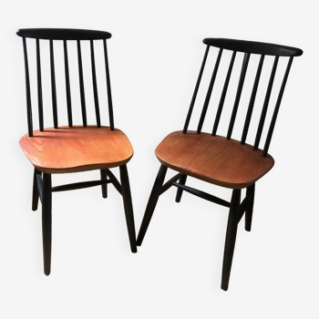 Pair of Tapiovaara style chairs