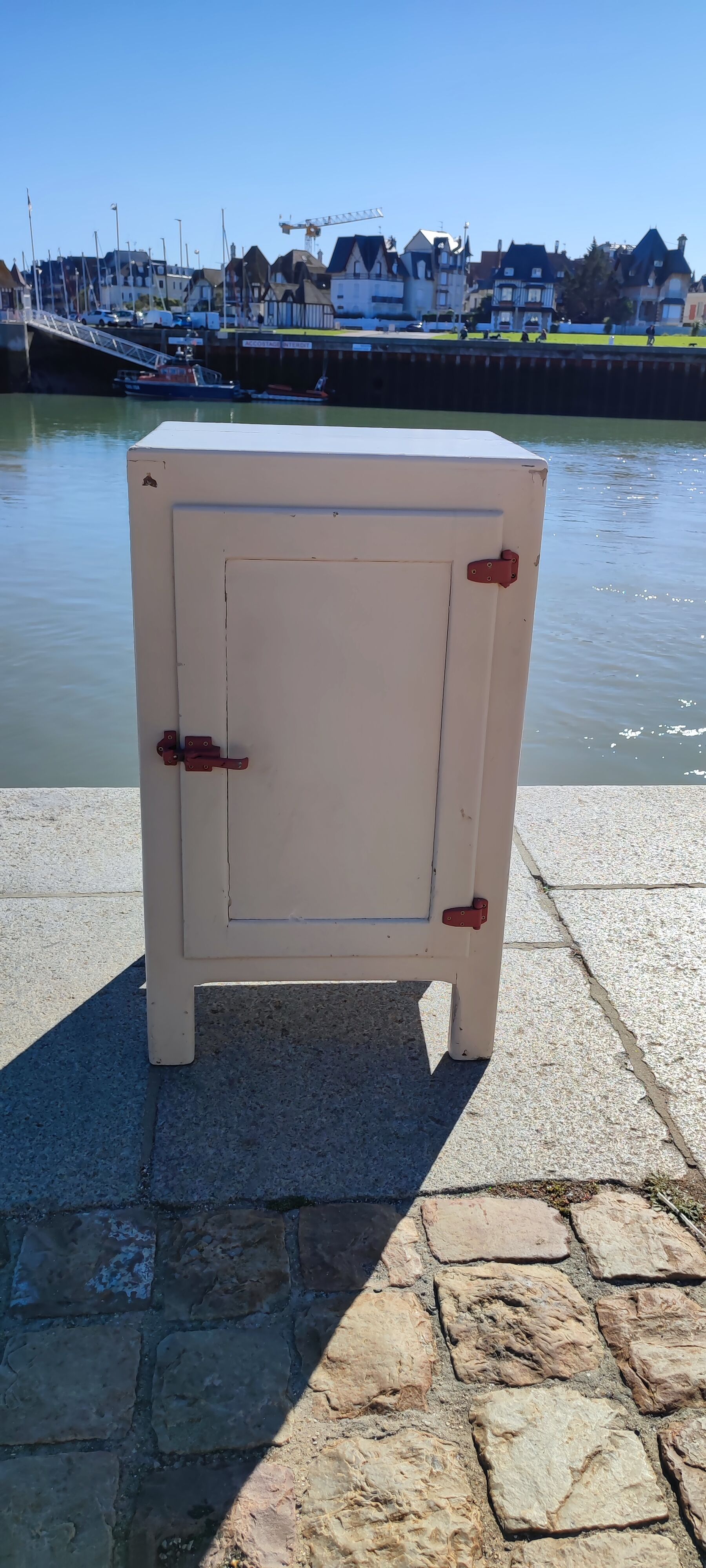 Glacière vintage en bois