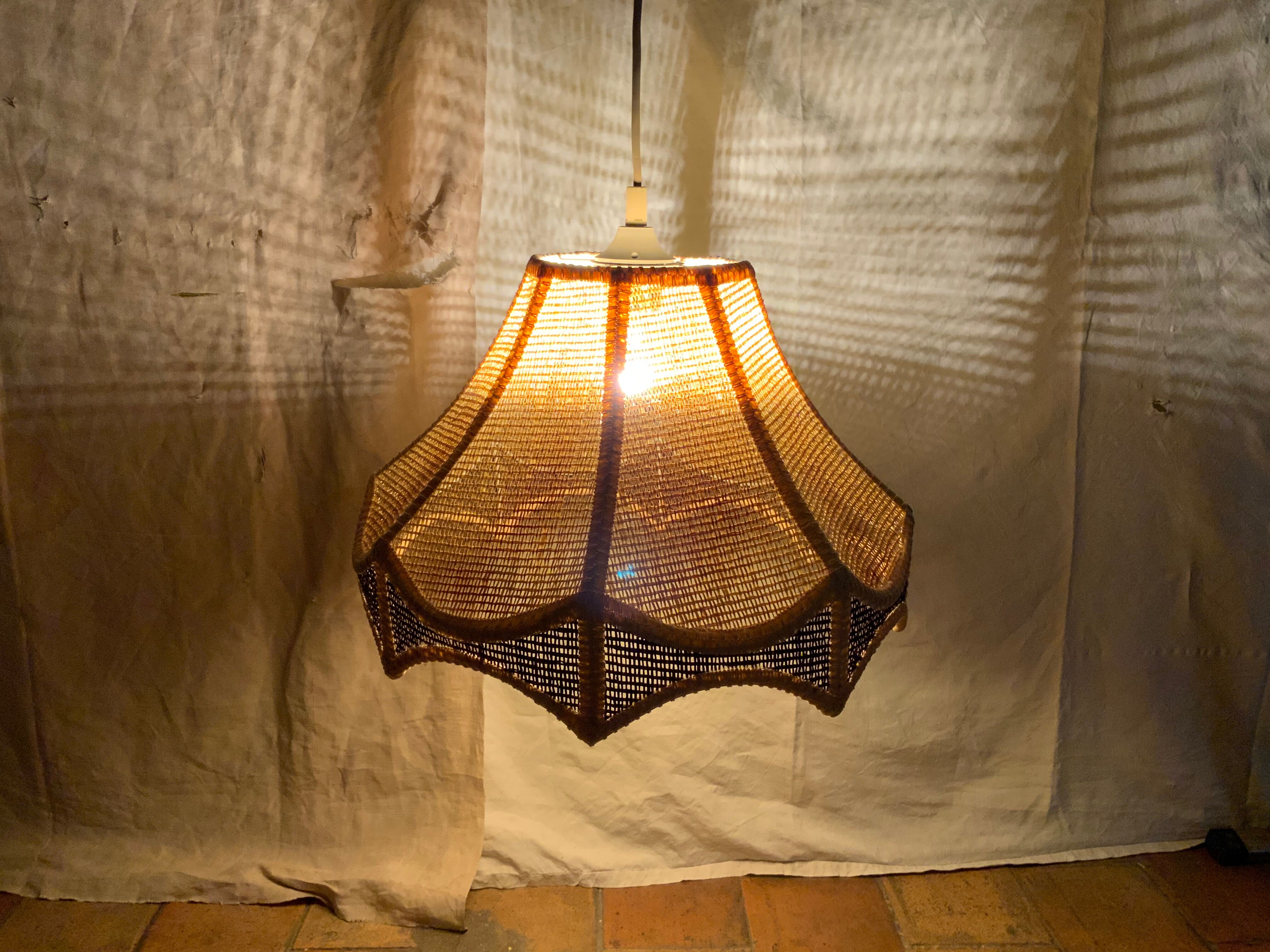 Vintage hanging lamp