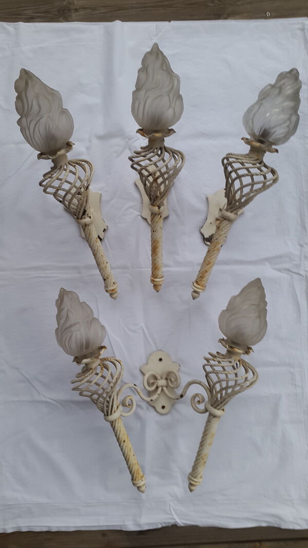 Appliques en fer forgé