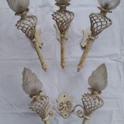 Appliques en fer forgé