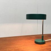 Lampe de table allemande 6890 de milieu de siècle de Kaiser Idell / Kaiser Leuchten