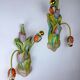 Paire de appliques italiennes en forme de tulipe et de feuille, bras en bois polychrome et métal, années 1960.