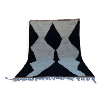 Berber Moroccan rug 250cm x 150cm