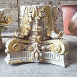 4 plaster capitals