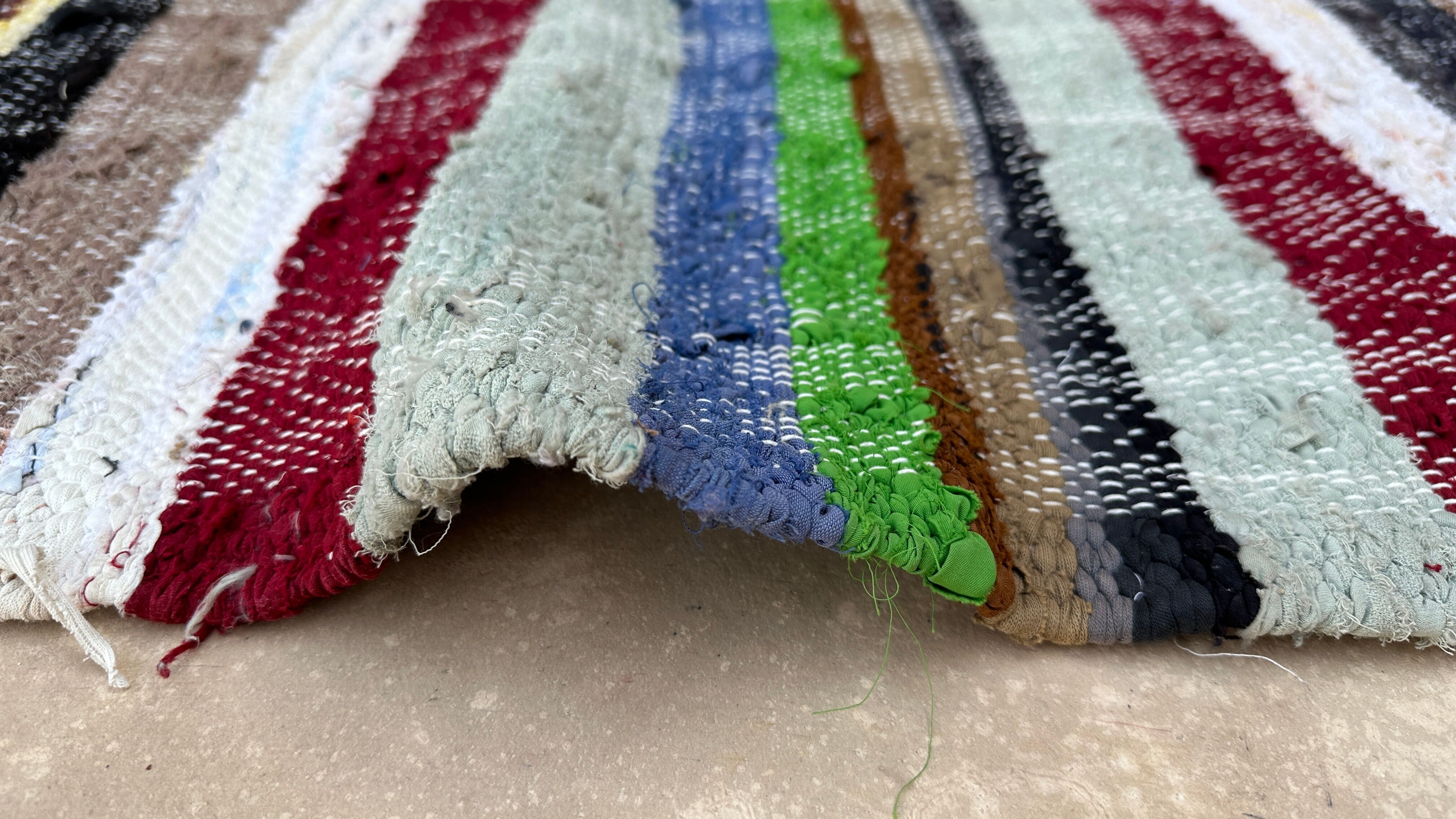 Moroccan carpet 155x254cm