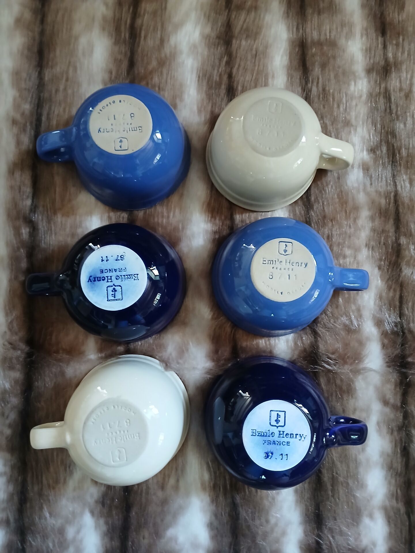 6 antique Émile Henry cups