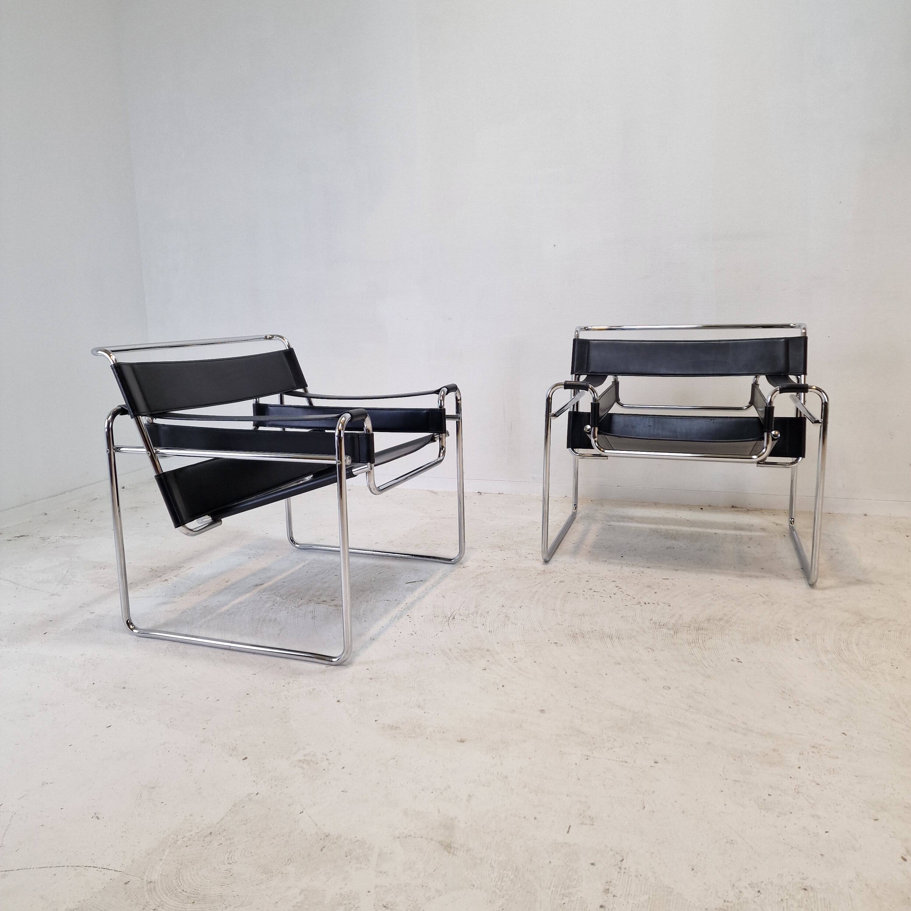 Set of 2 Wassily Chairs by Marcel Breuer