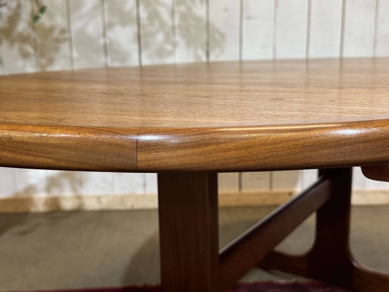 G-Plan oval teak table from the 1970s with a butterfly extension.