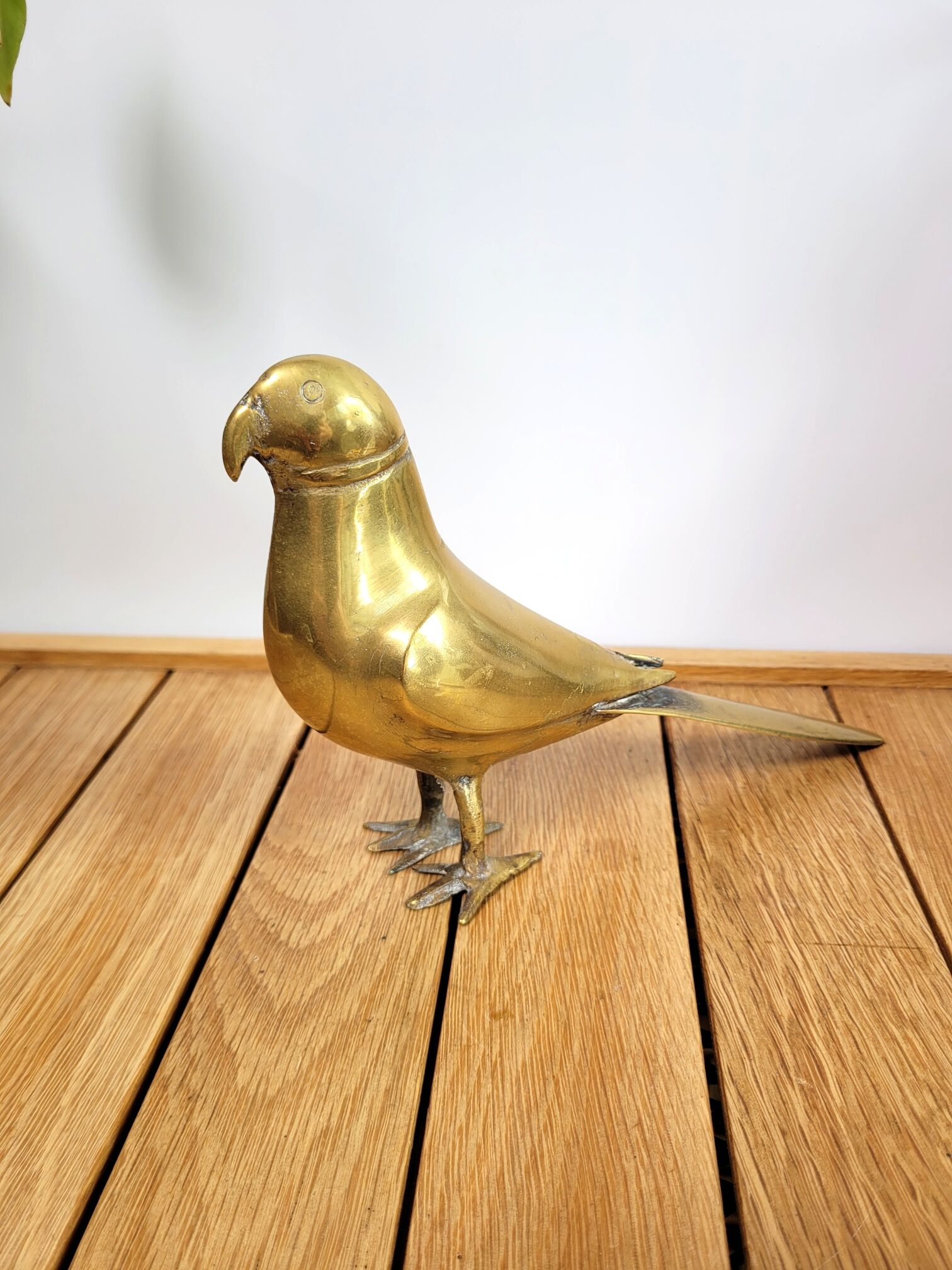 Bird statuette in brass parrot parakeet