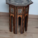 Octagonal pedestal in marquetry