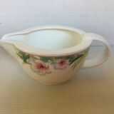 Villeroy and Boch sauceboat