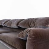 Maralunga 3-seater sofa by vico magistretti for cassina, italy