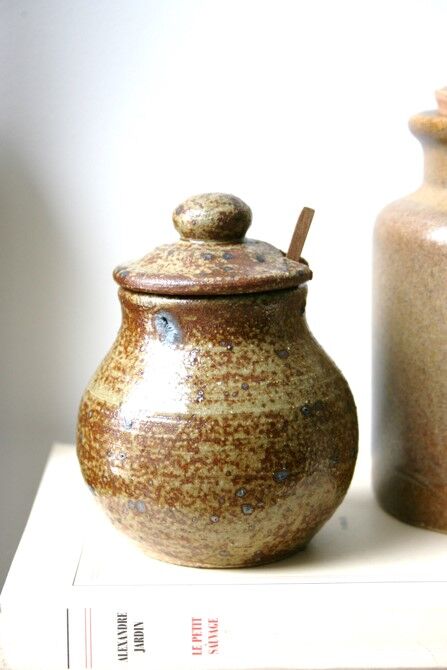 Pyrite sandstone pot