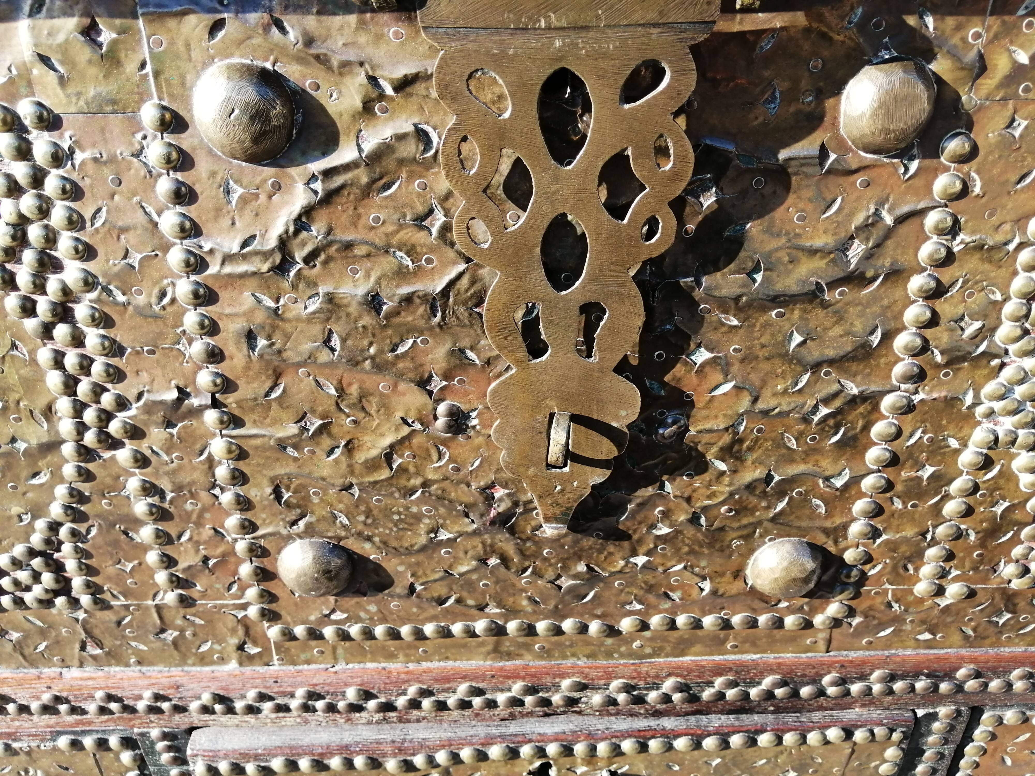 Oriental wedding chest in solid wood