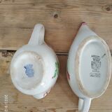 Duo of gravy boats