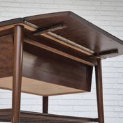 Table basse pliante danoise des années 1950 avec tiroir et étagère, état d'origine.