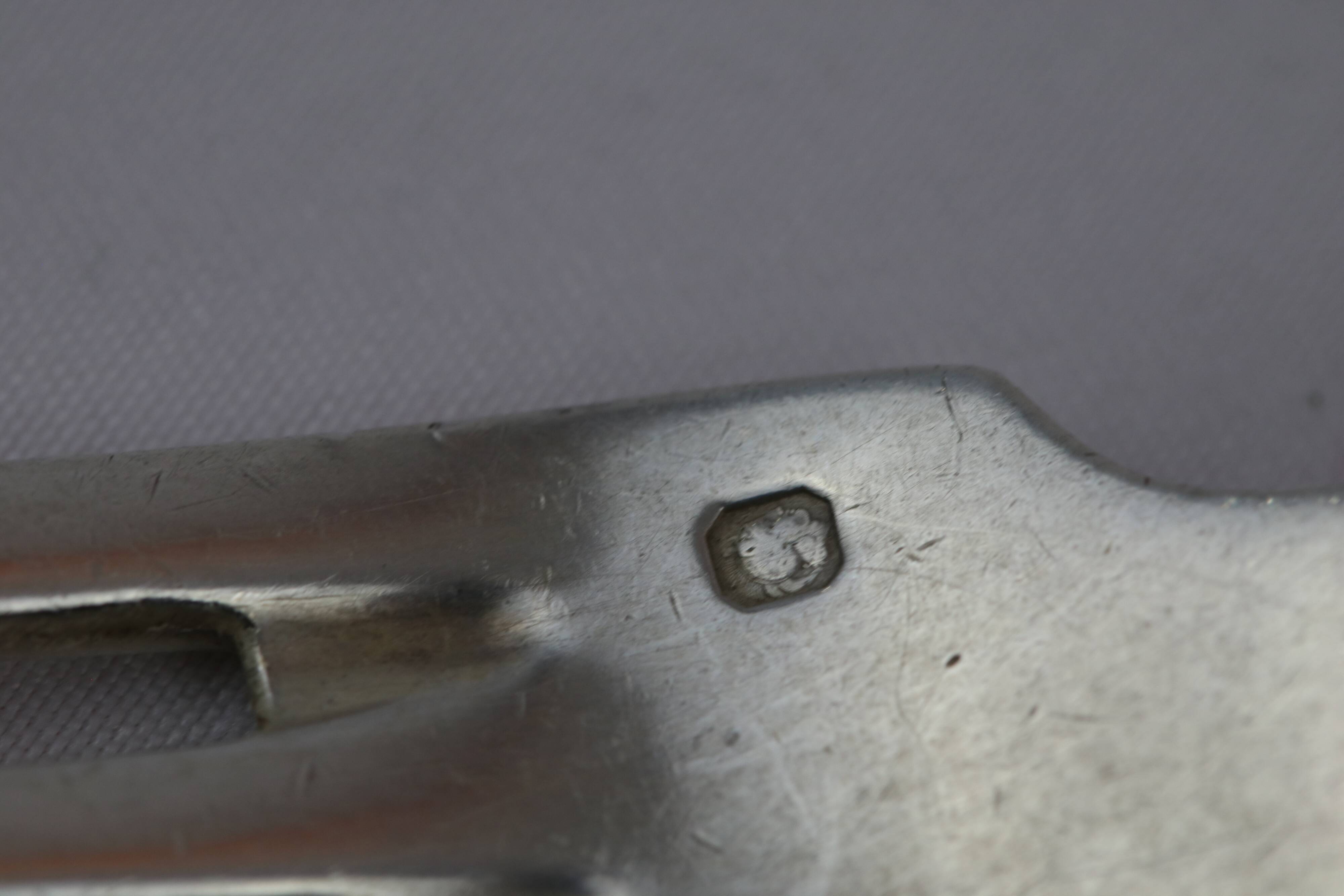 Covered cadet to sleeve flat richly chisled silver