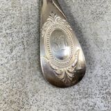 Ménagère ancienne à médaillon chiffré SD