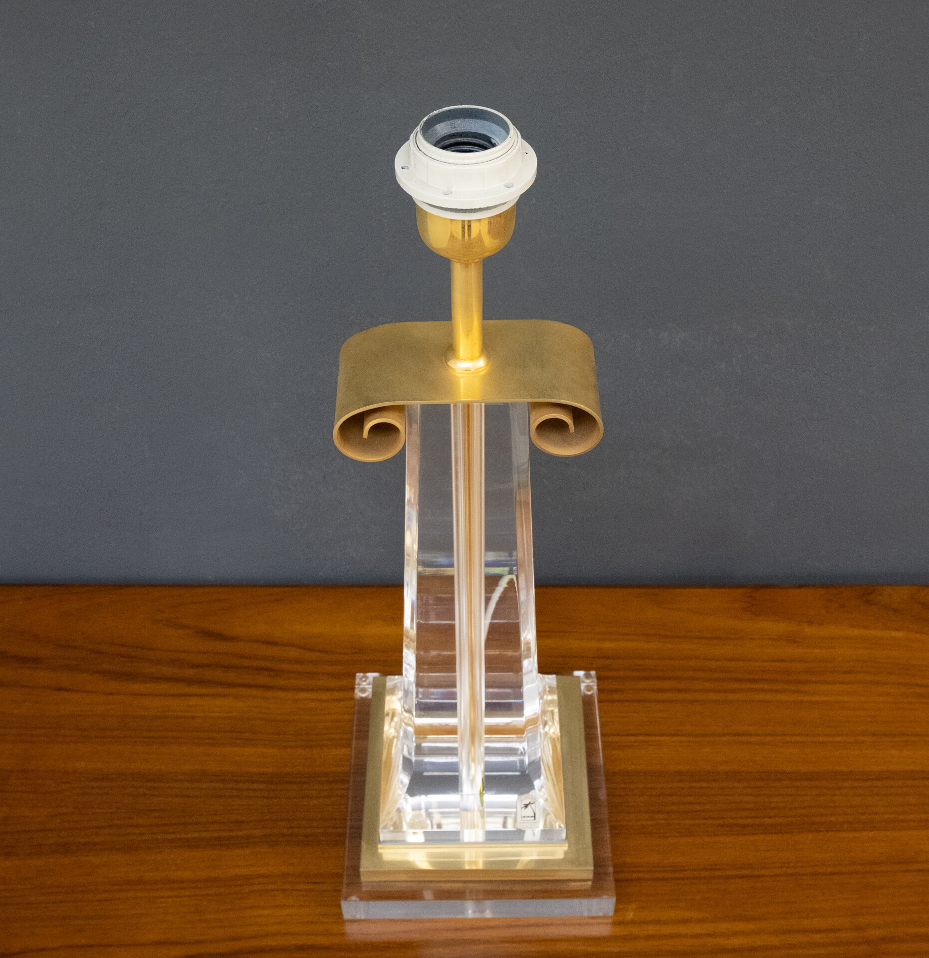 Les arcades lucite gold-plated brass table lamp
