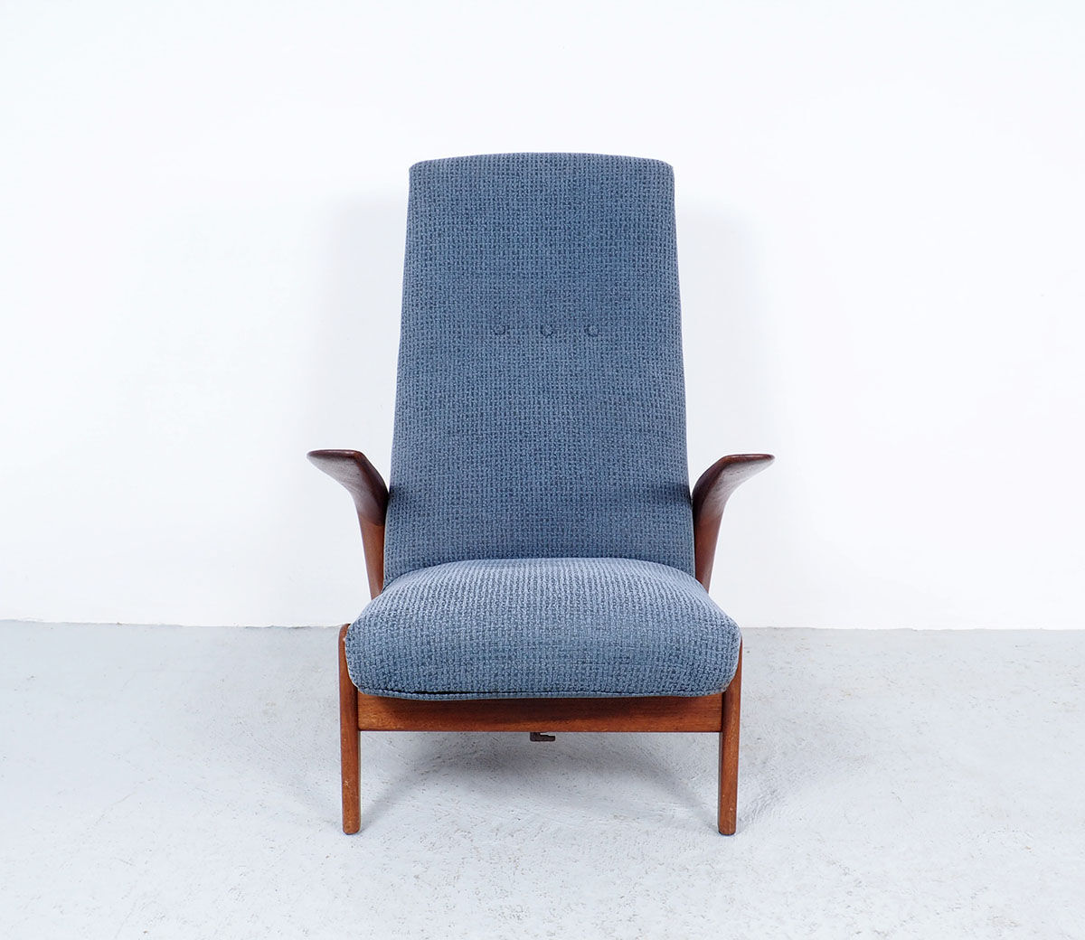 Gimson & Slater "Rock 'n Rest" lounge chair