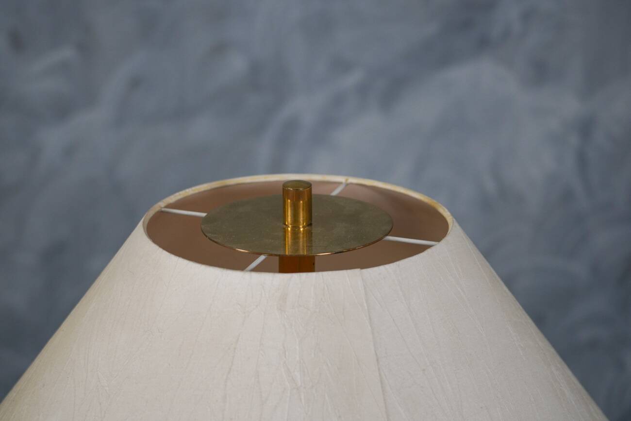 Lampe de table vintage en laiton avec abat-jour en tissu, Allemagne années 1970.