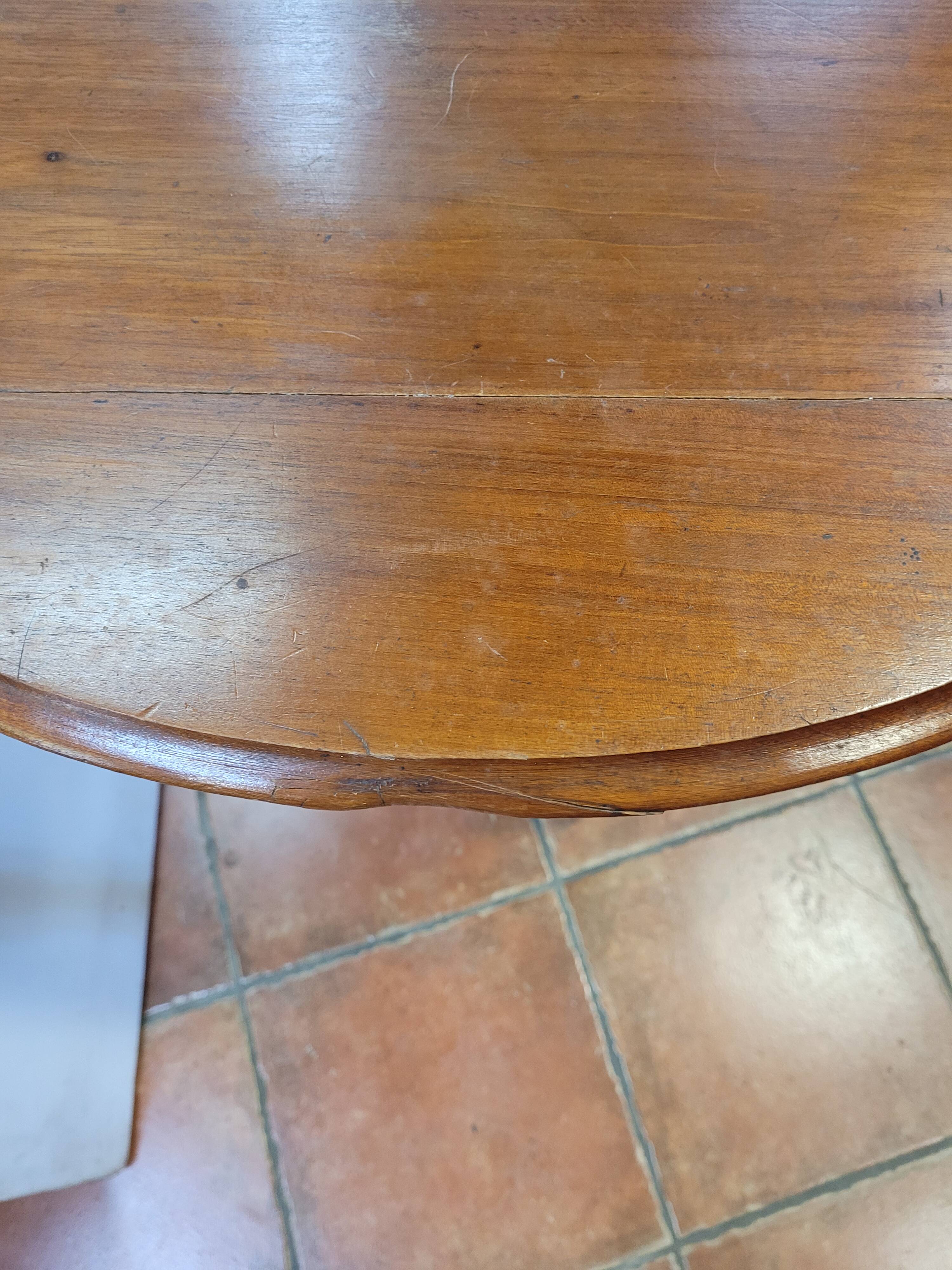 Table get leg en acajou