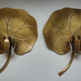 Waterlily wall lamps