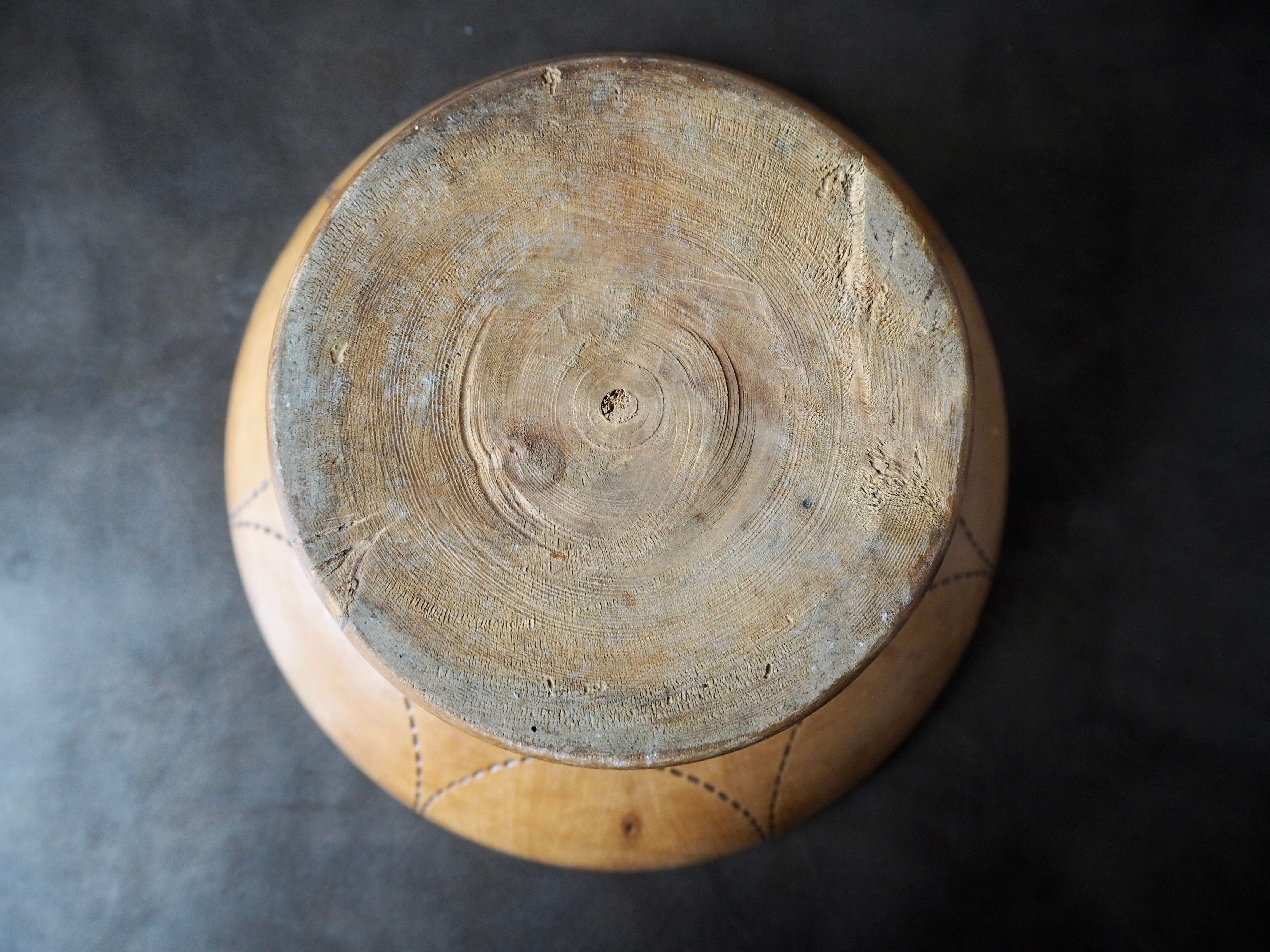 Wooden compotier folk art