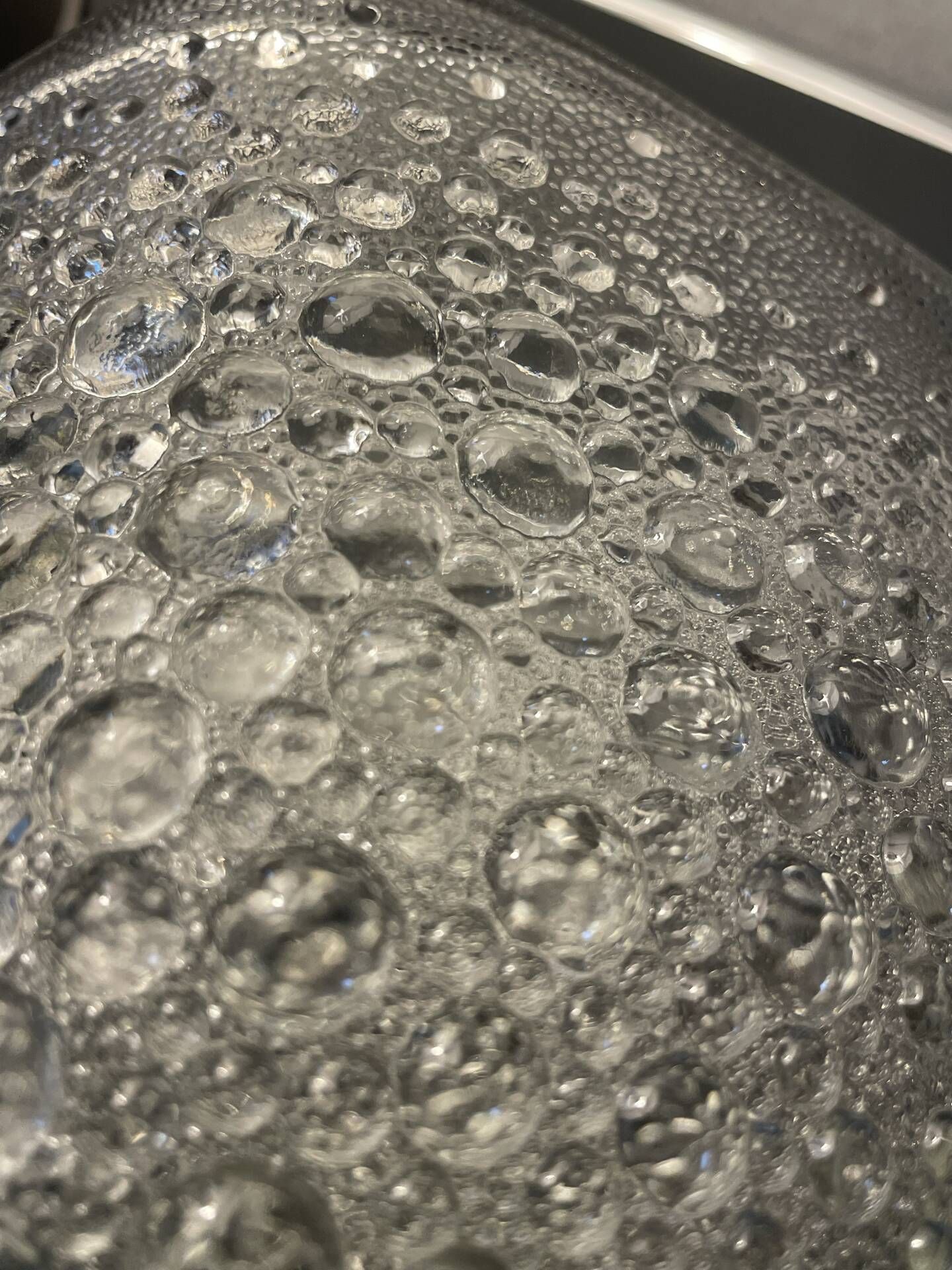 Asteroid vase jan sylwester drost