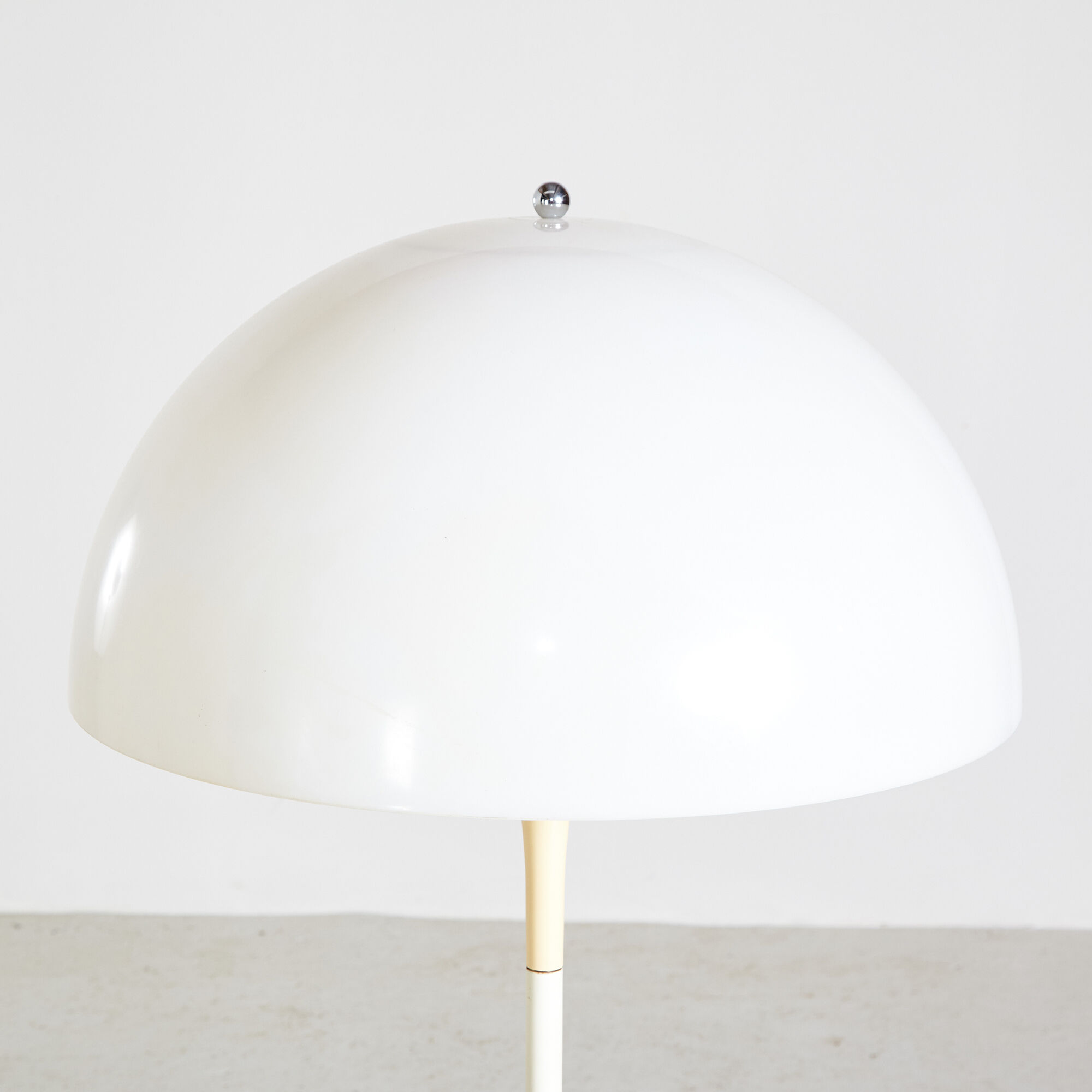 Verner Panton floor lamp