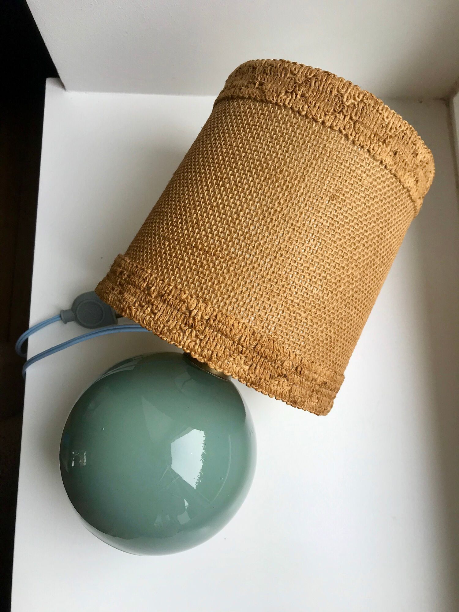 Table lamp with feet in water green opaline and woven lampshade 60s-70s