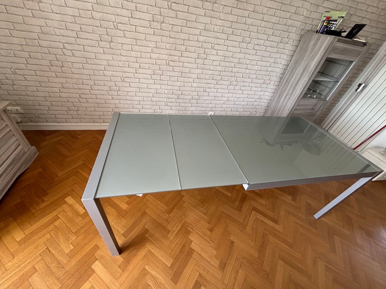 Table extensible en verre Cancio modèle concept