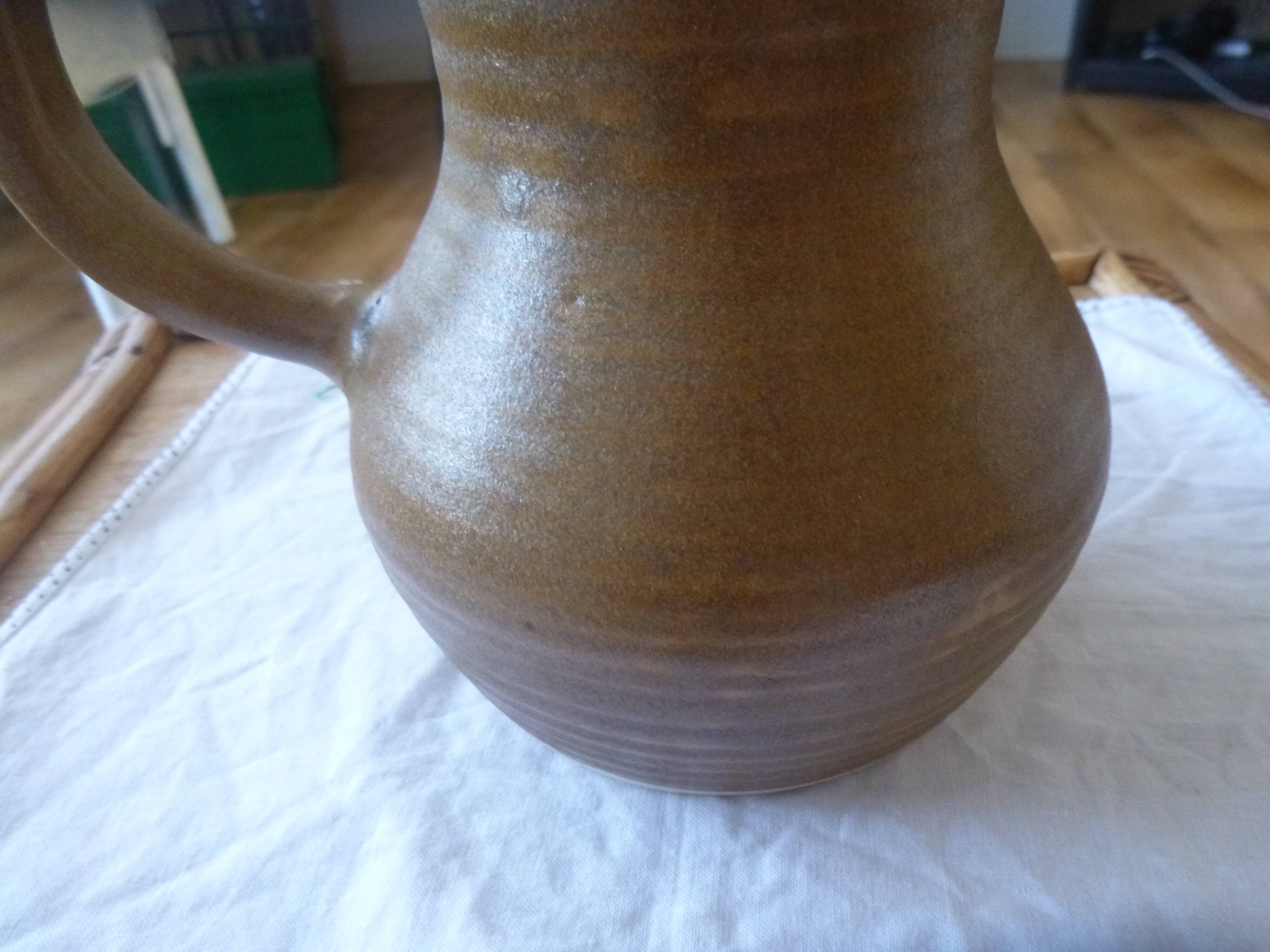 Pitcher carafe in sandstone Digoin