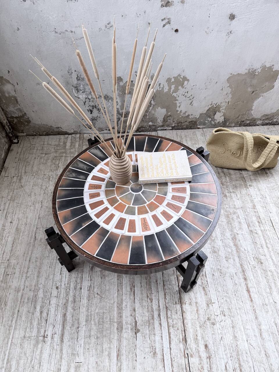 Round coffee table Roger Capron herbarium terracotta