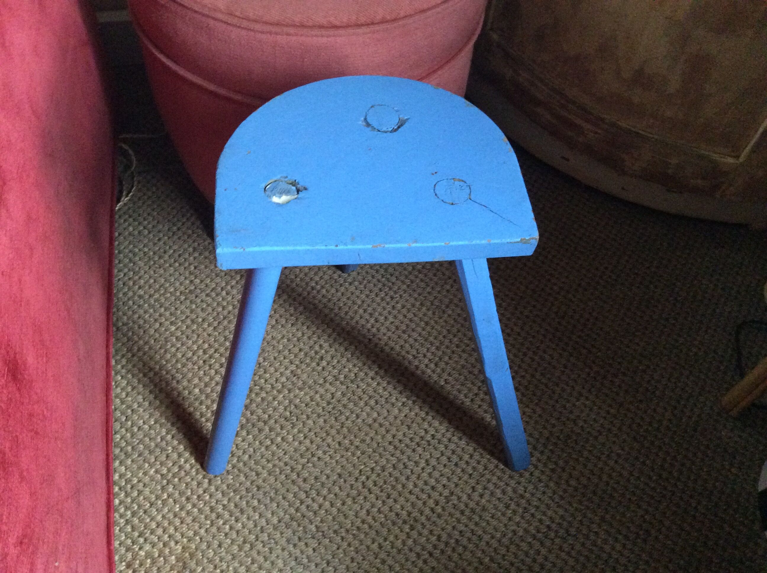 Tripod stool